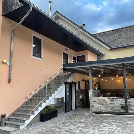 Gostisce Sovdat Bed & Breakfast Bovec Exterior photo